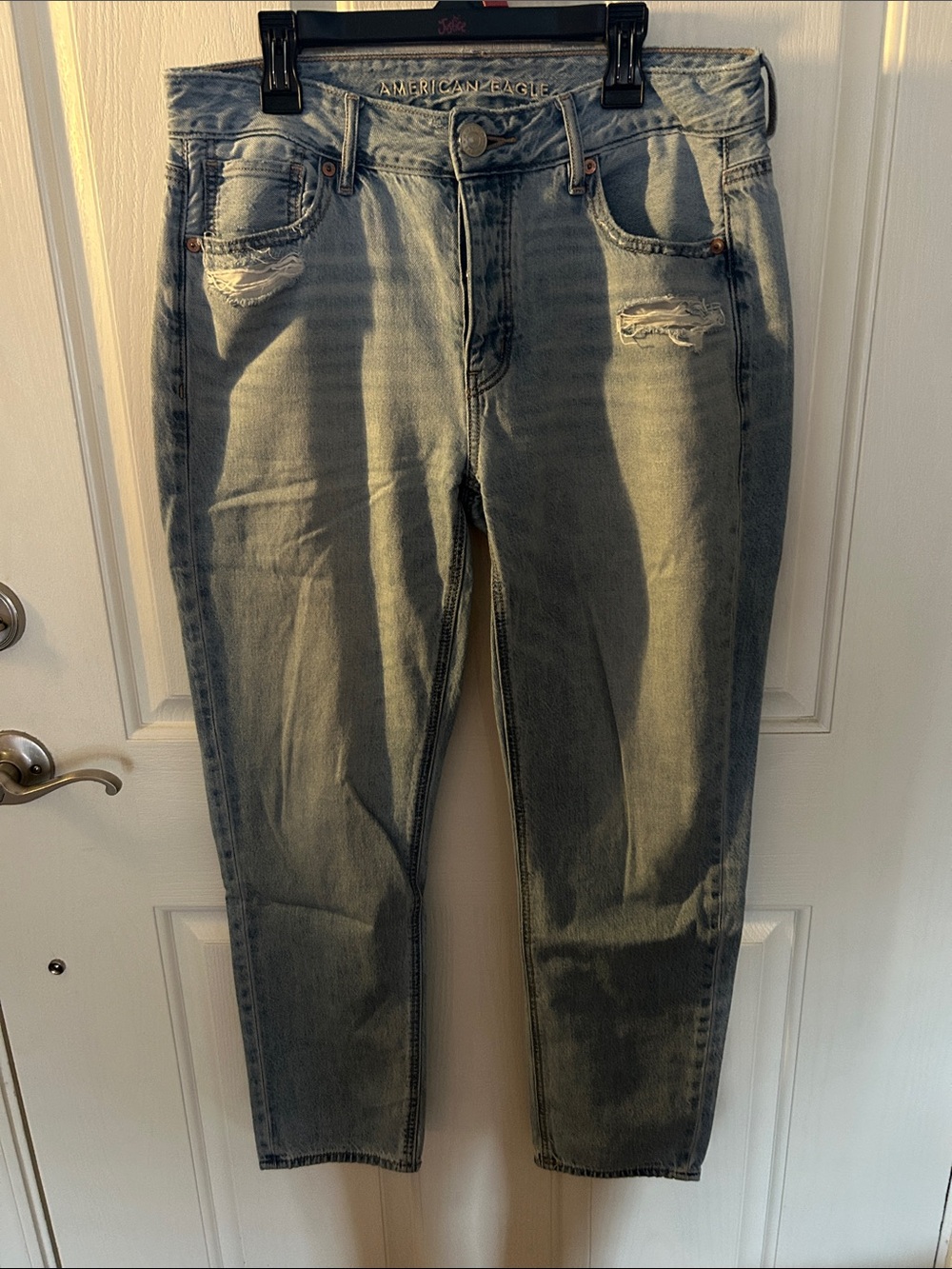 American Eagle Outfitters Women’s Tomgirl Jeans 2 Short